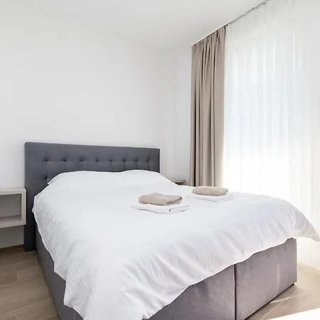 Vakantiehuis Family Friendly House With A Swimming Pool Bibinje, Zadar - 23363 *