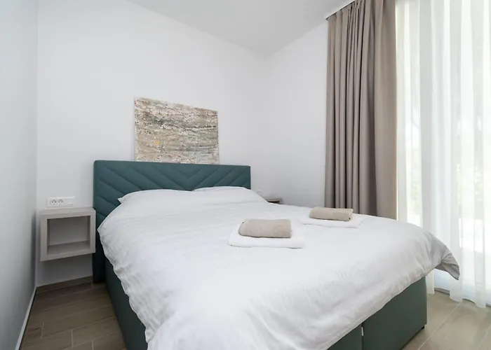 Family Friendly House With A Swimming Pool Bibinje, Zadar - 23363 펜션 *