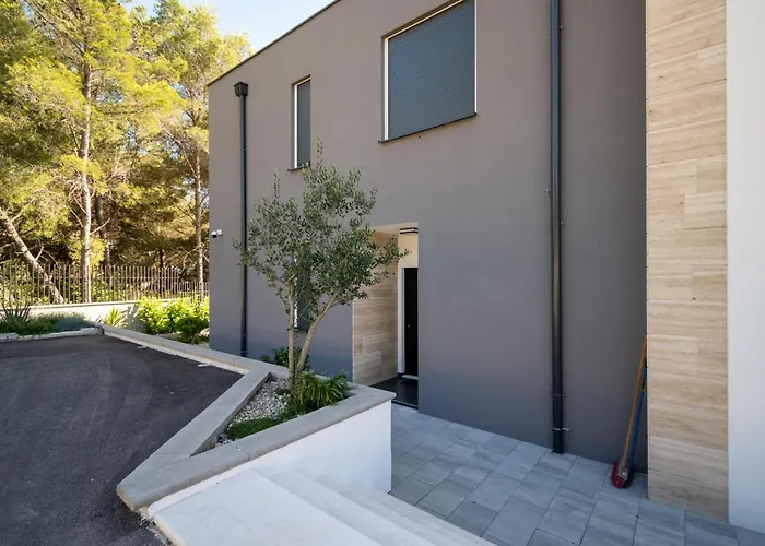 Family Friendly House With A Swimming Pool Bibinje, Zadar - 23363 * 비빈제